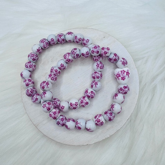 Chinese-Style Ceramic Floral Beaded Stretch Bracelet Pink floral Duo with Cross - Picture 4 of 6